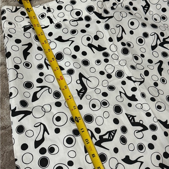 New York City Design Co. Black and White Knee-Length A-Line Skirt Size 12 - Picture 10 of 10